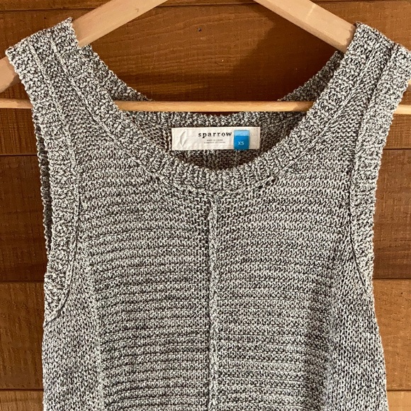 Sparrow (Anthropologie) Sweater Vest Tunic - Picture 2 of 5